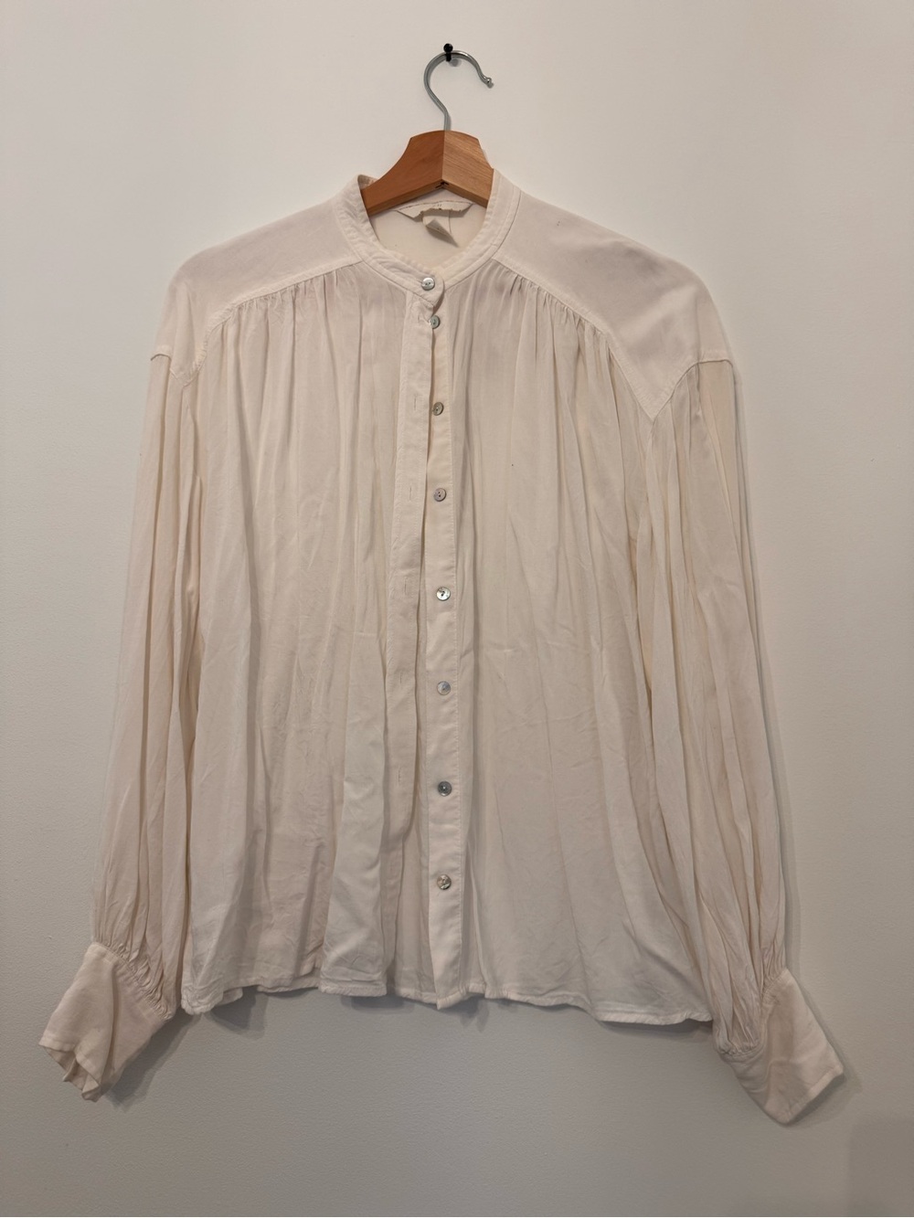 H&M Cream Button-Front Gathered Blouse